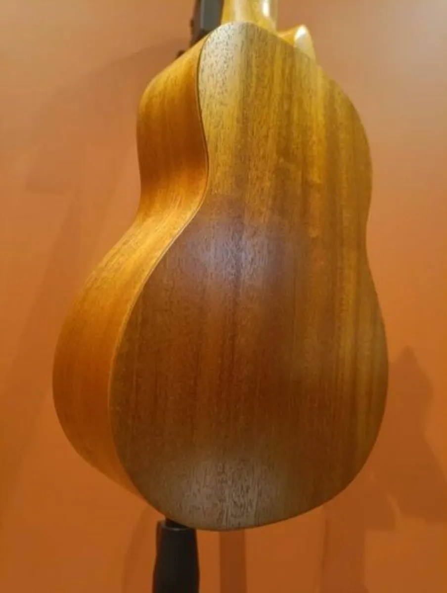 Ukulele Soprano + Beginners Course included!!!! - Image 4