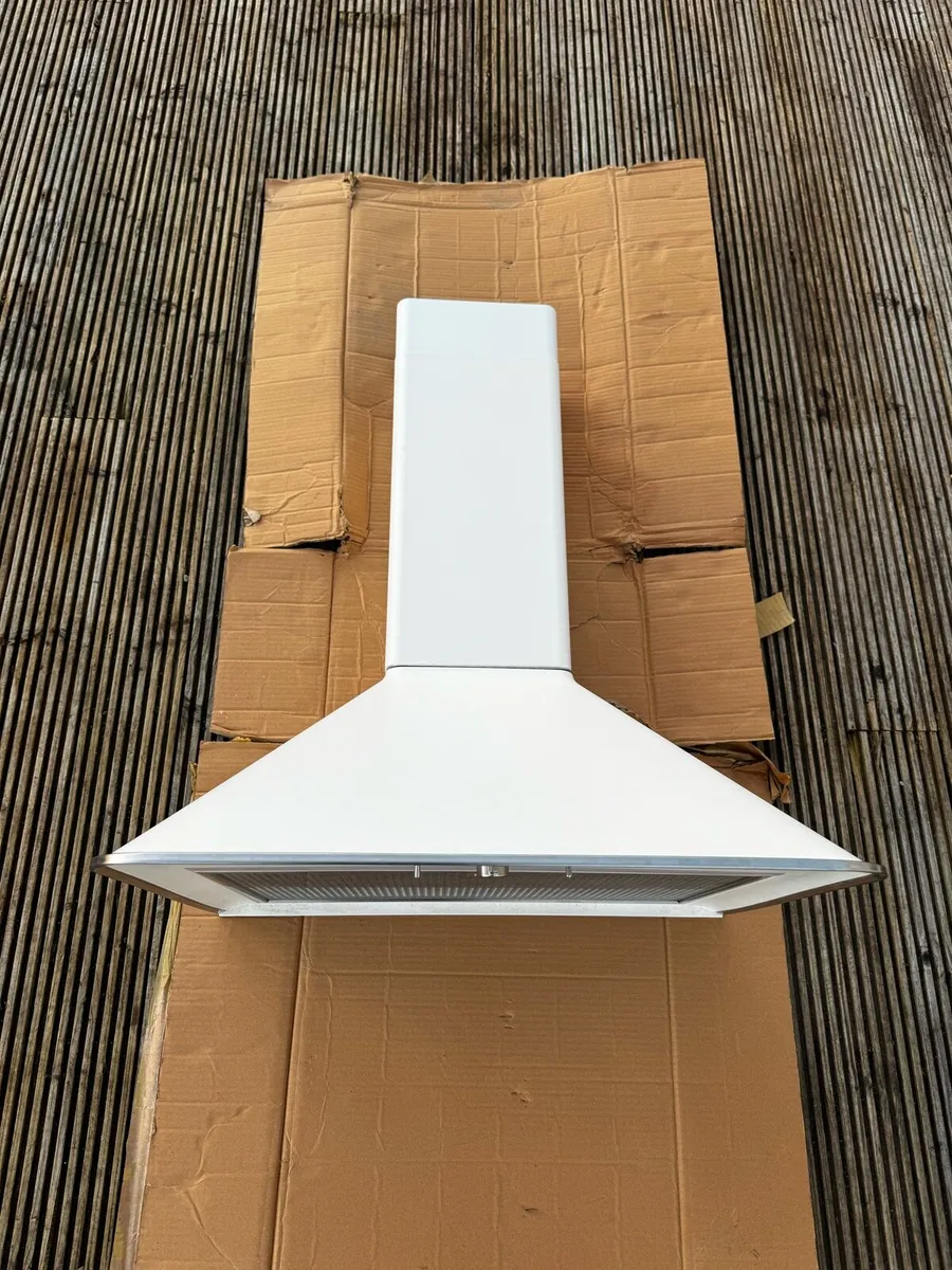 Kitchen extractor fan - Image 2