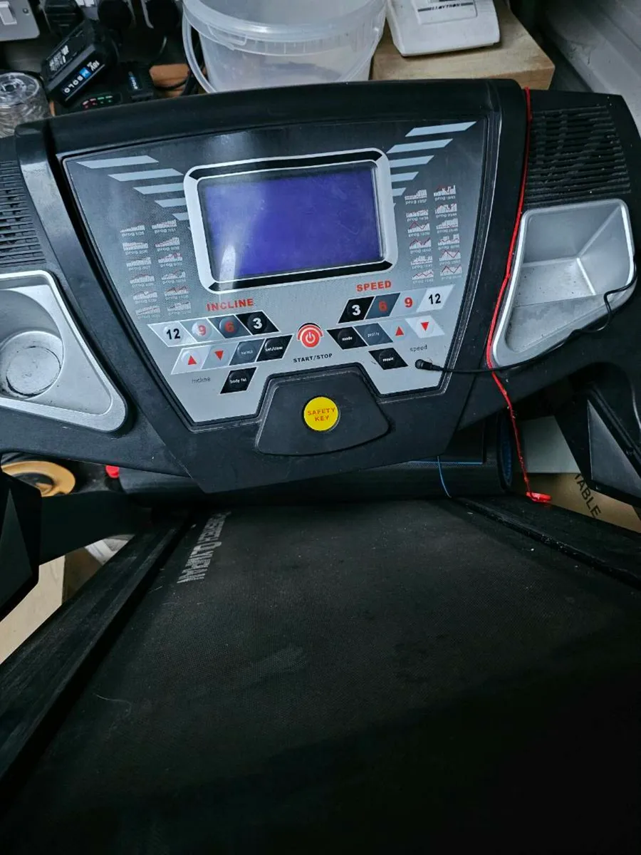 Treadmill - Image 1