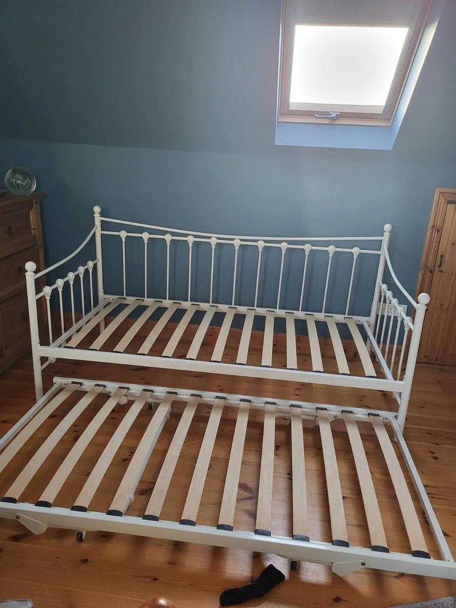 Sofa bed frame - Image 2