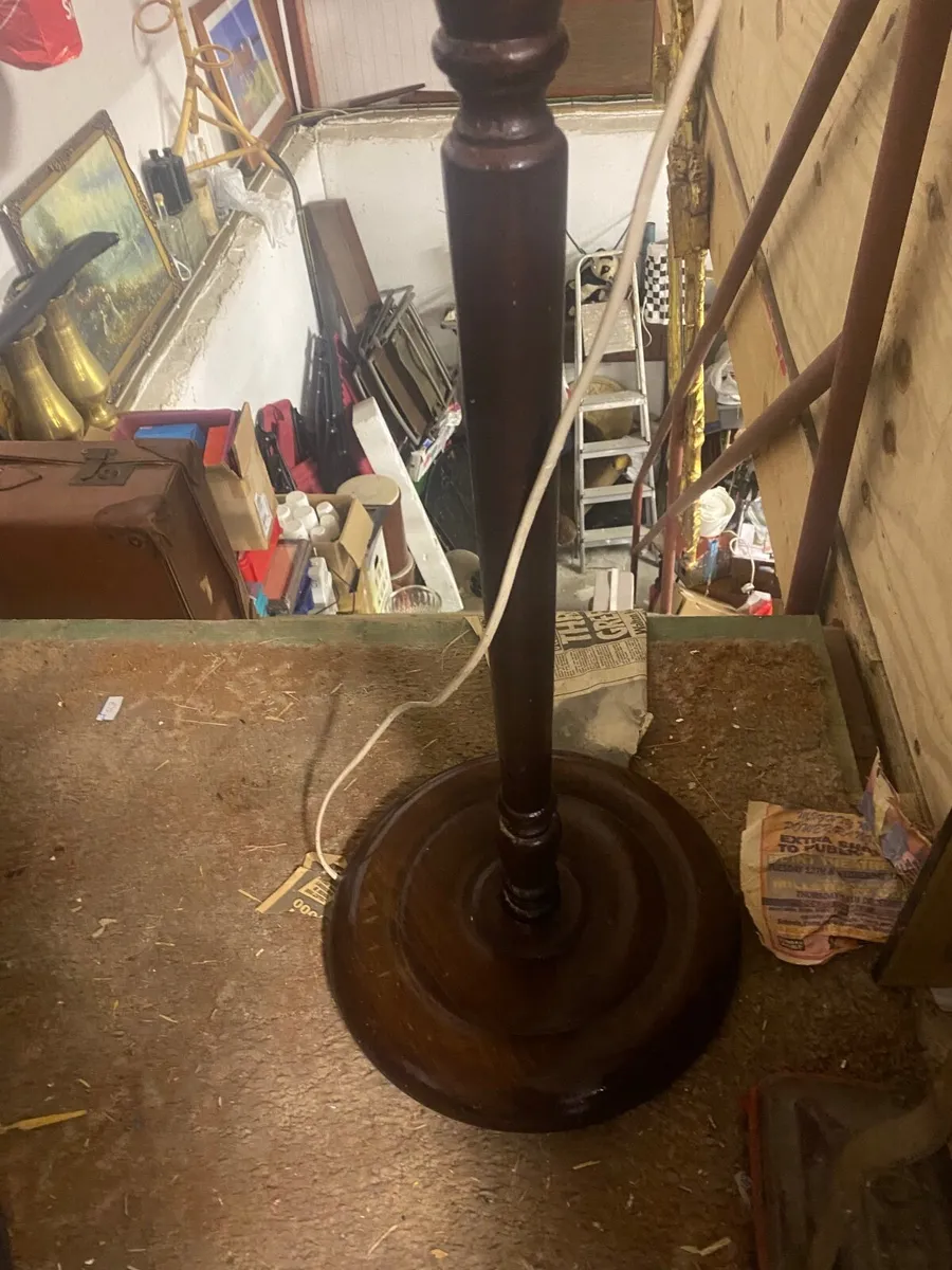 Tall floor lamp and shade - Image 3