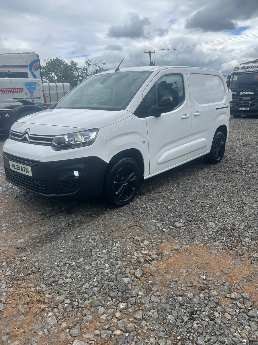 Citroen Berlingo 2021 - Image 3