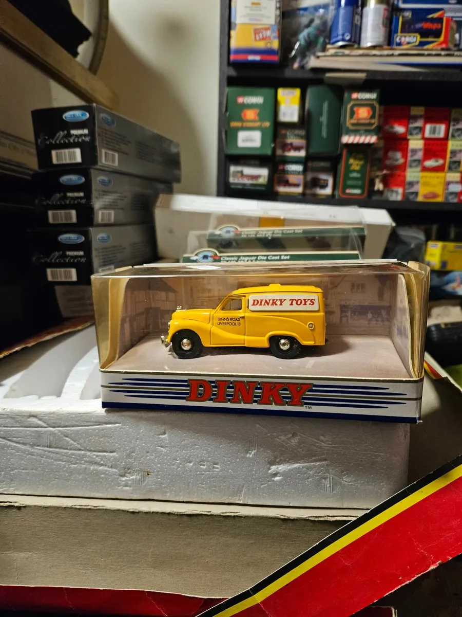 Dinky Dinky Toys Van