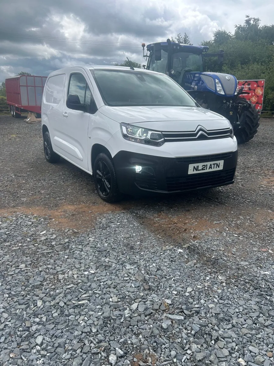 Citroen Berlingo 2021 - Image 1