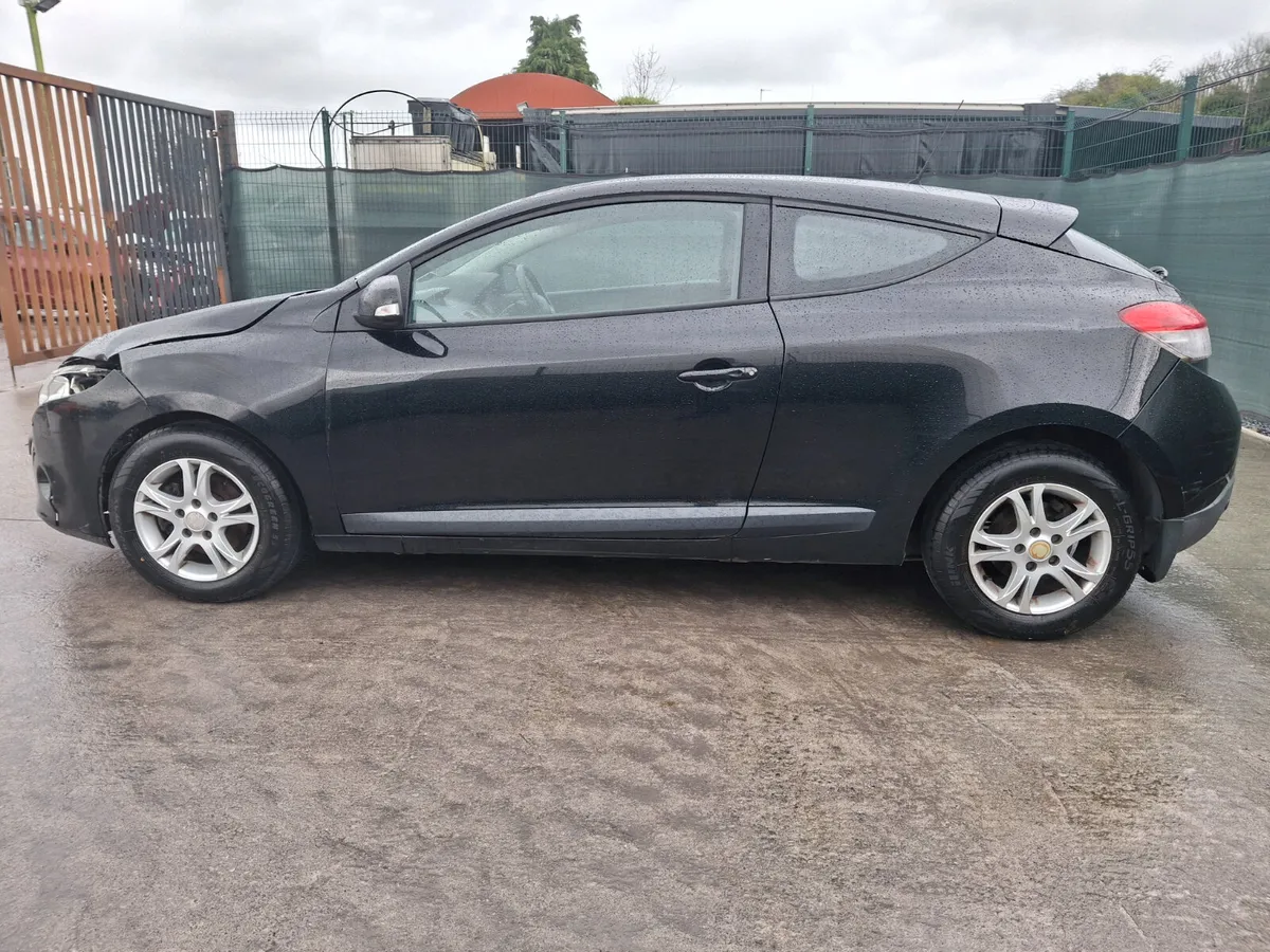 2011 Renault Megane  1.5 Diesel - Image 3