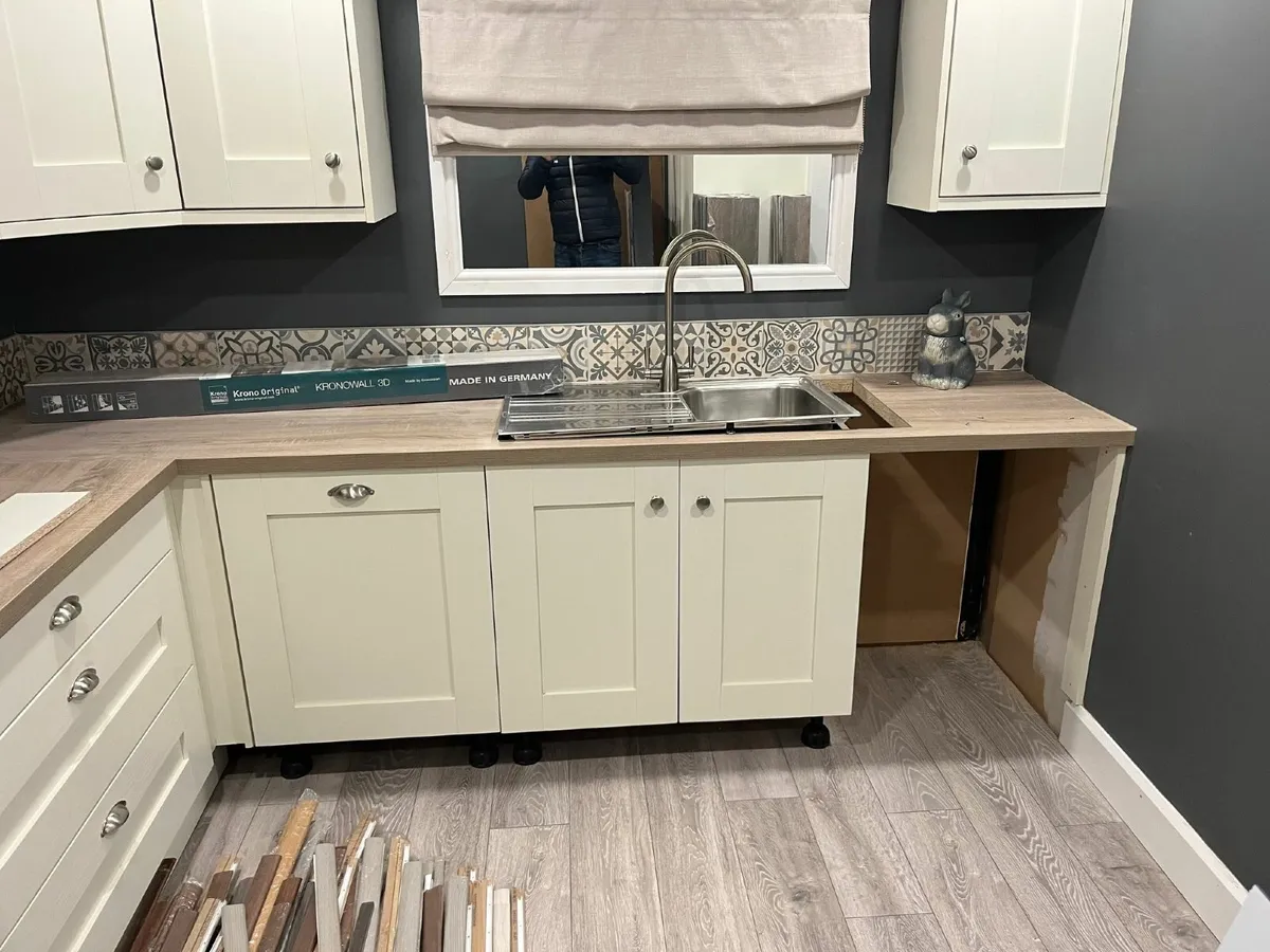 Ex Display Kitchen - Image 3