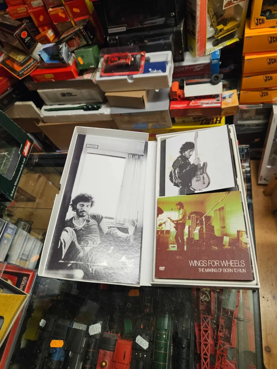 Bruce Springsteen Born to Run 30th Anniversary - Image 1