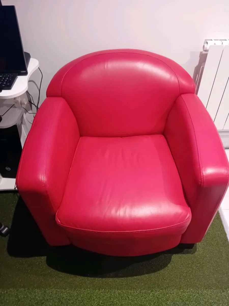 2 red leather armchairs - Image 2