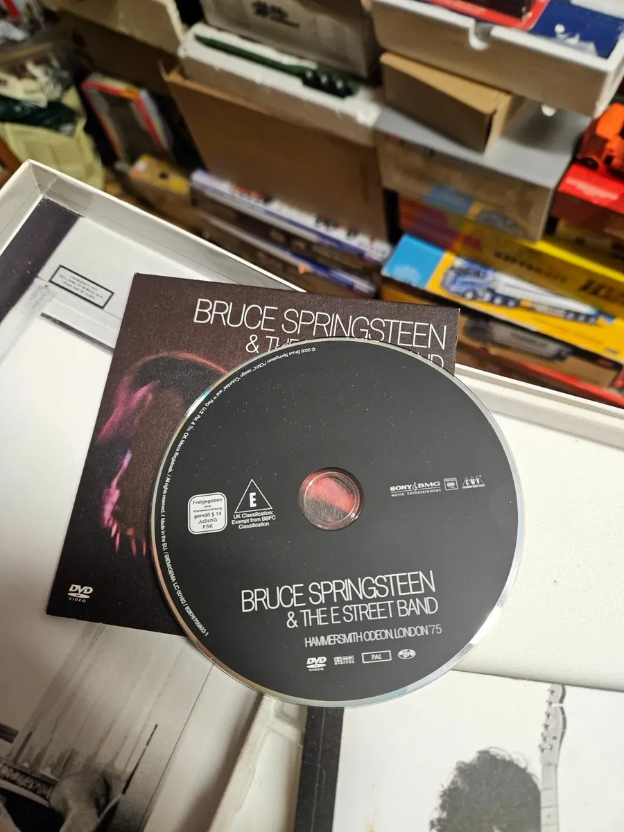 Bruce Springsteen Born to Run 30th Anniversary - Image 3