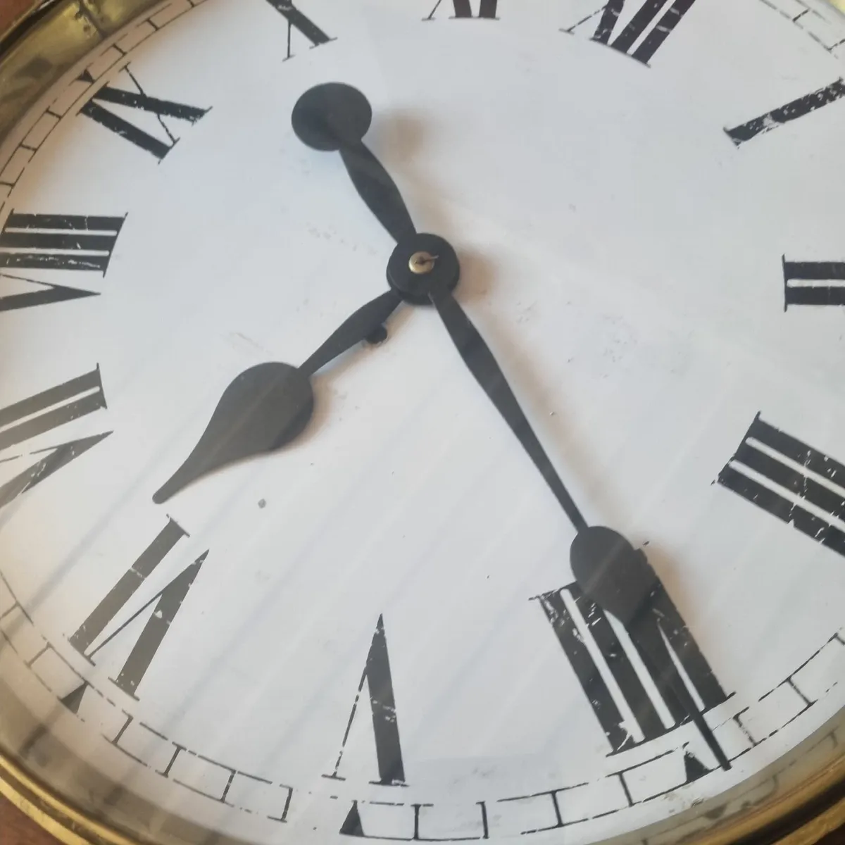 2 ft wide large victorian fusee wall clock - Image 2