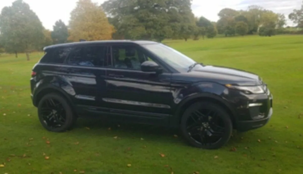 Land Rover Range Rover Evoque 2017 - Image 2