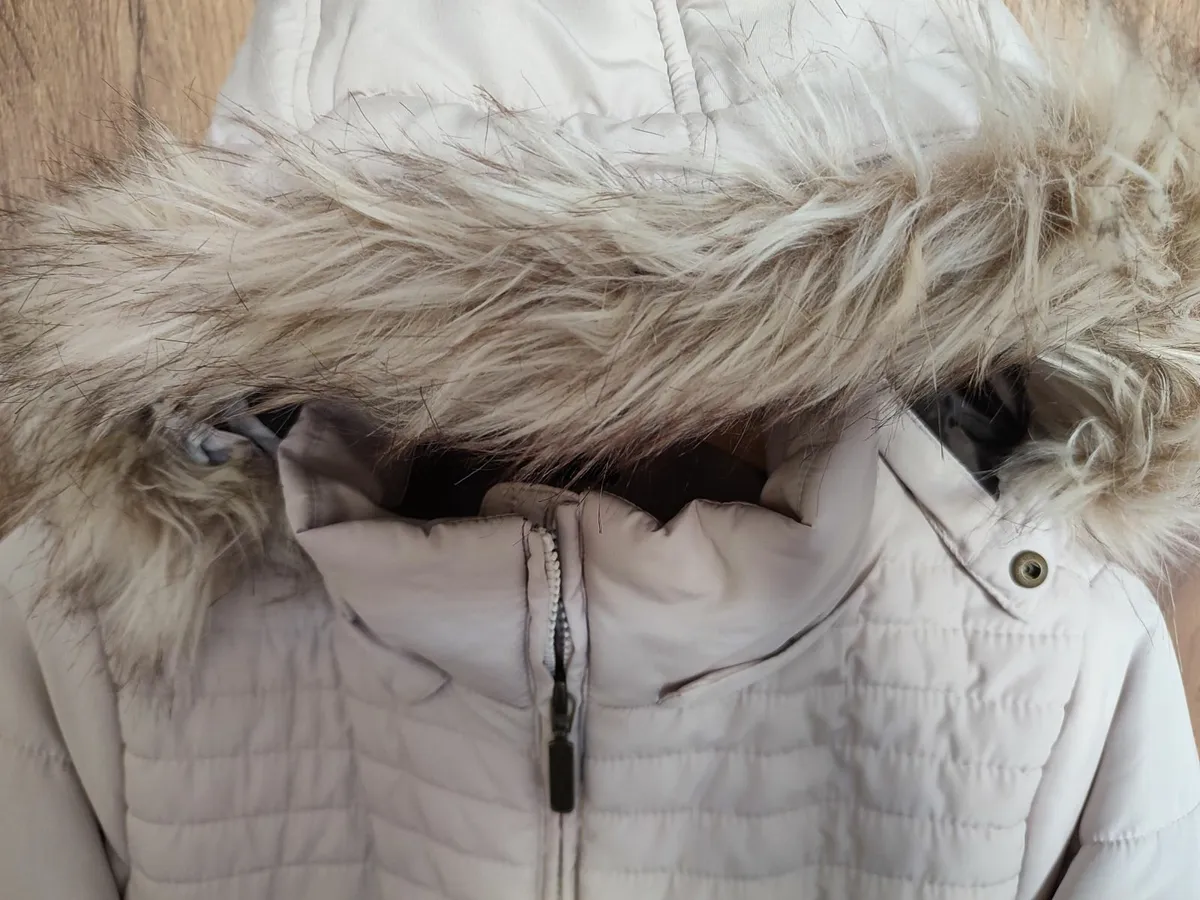Autumn and winter women's jacket. - Image 2