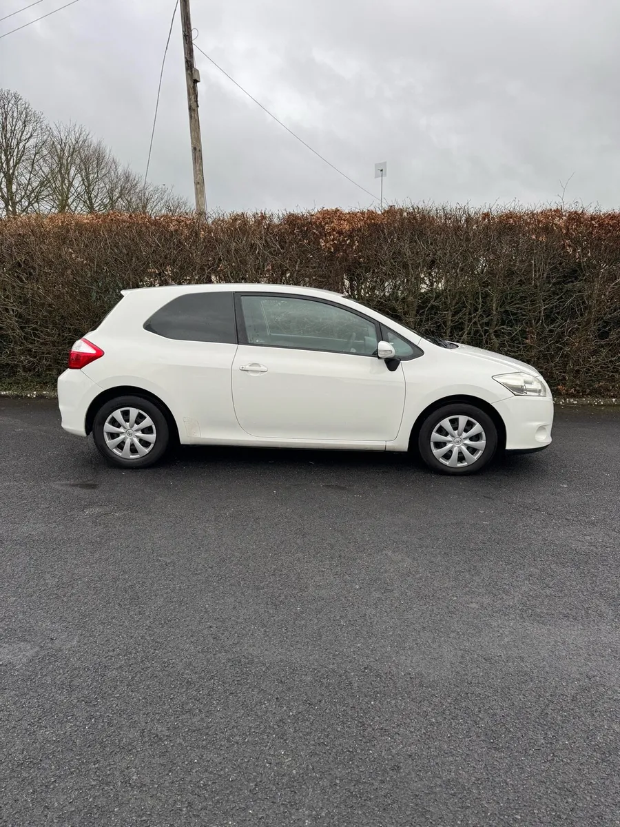 2012 TOYOTA AURIS 1.4 D4D TERRA 2DR VAN - Image 1