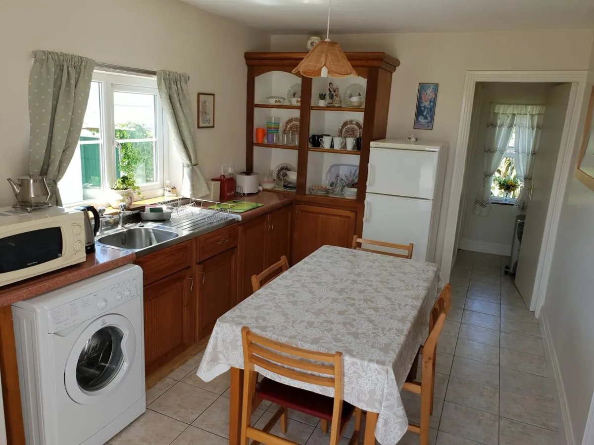 Holiday Home to let - Image 4