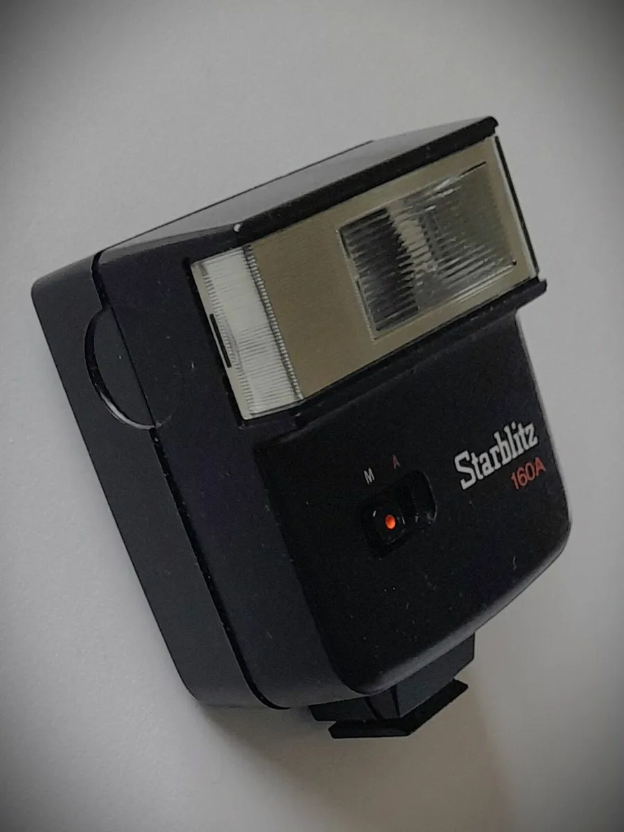 Starblitz 160A Auto Flash in Box with Instructions - Image 3