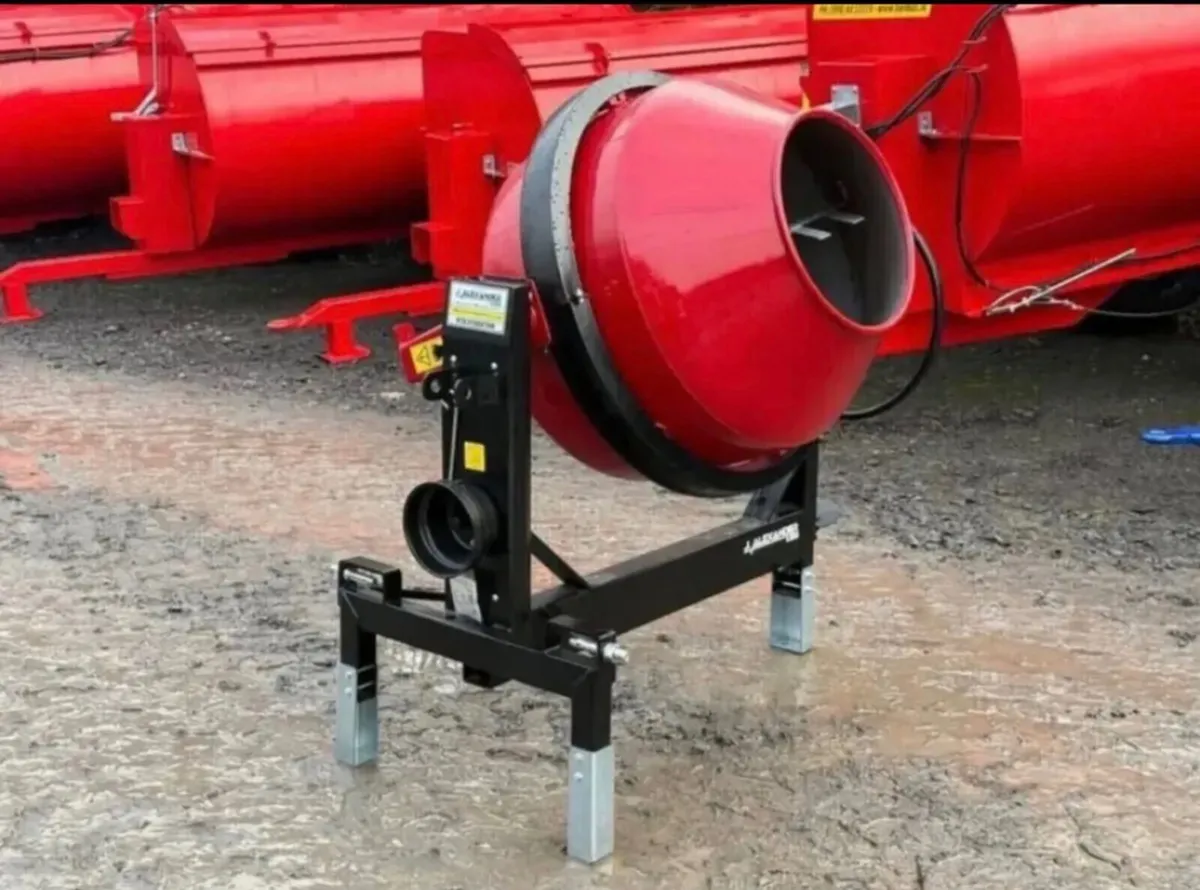 CEMENT MIXER - Image 2