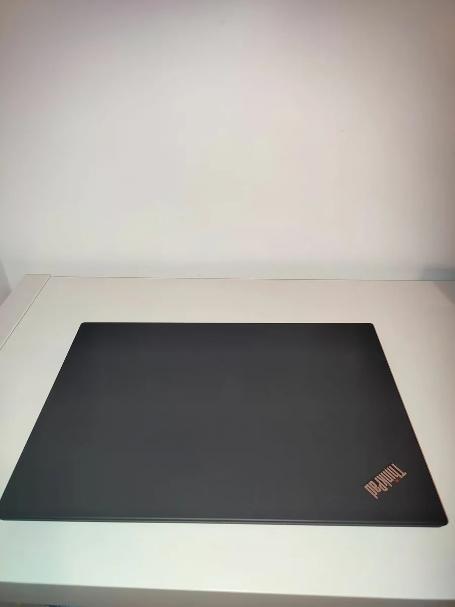 Lenovo ThinkPad T14 Gen 2, 32GB, SSD 512G, Full HD - Image 2