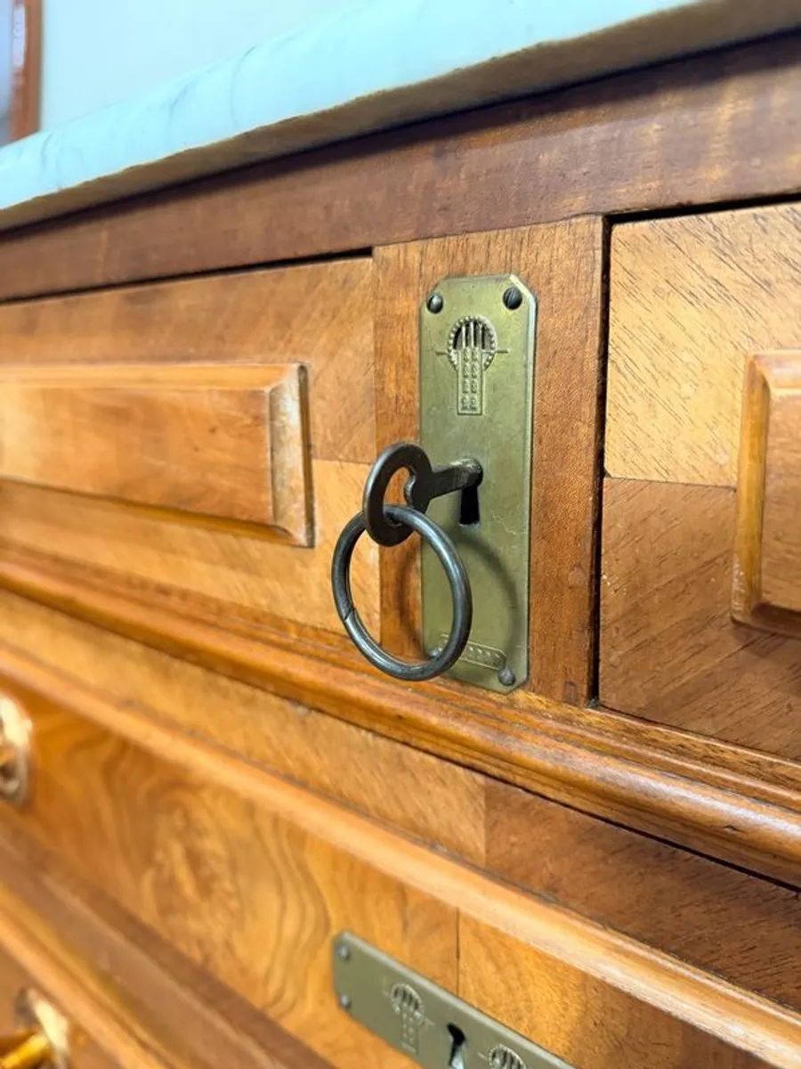 Early 20th Century French Walnut Chest of Drawers - Image 4