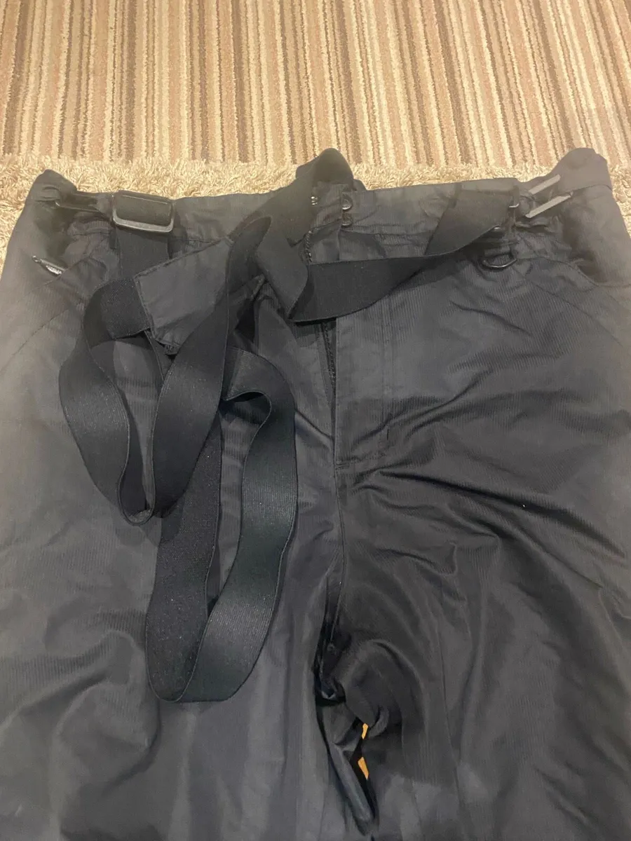 Ski Jacket & Trousers - Image 2