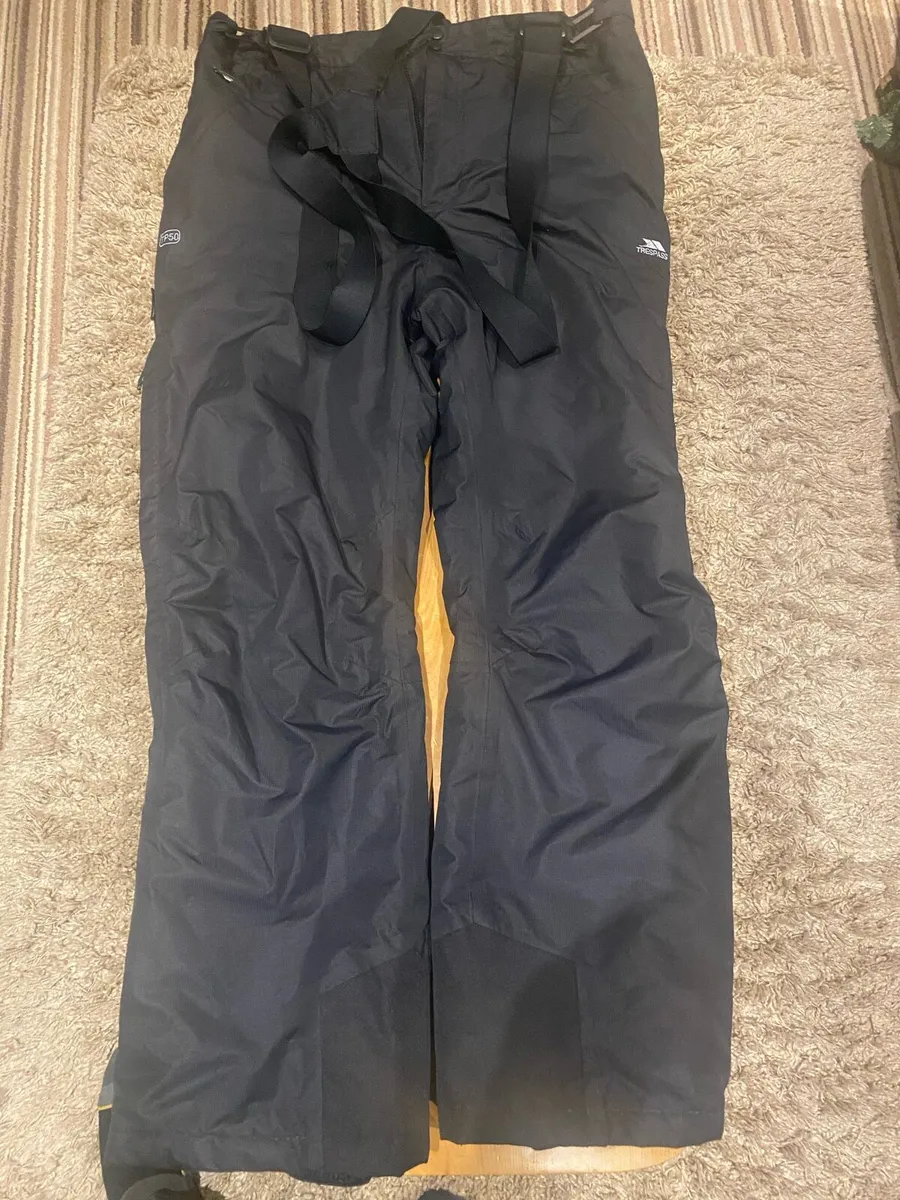 Ski Jacket & Trousers - Image 4