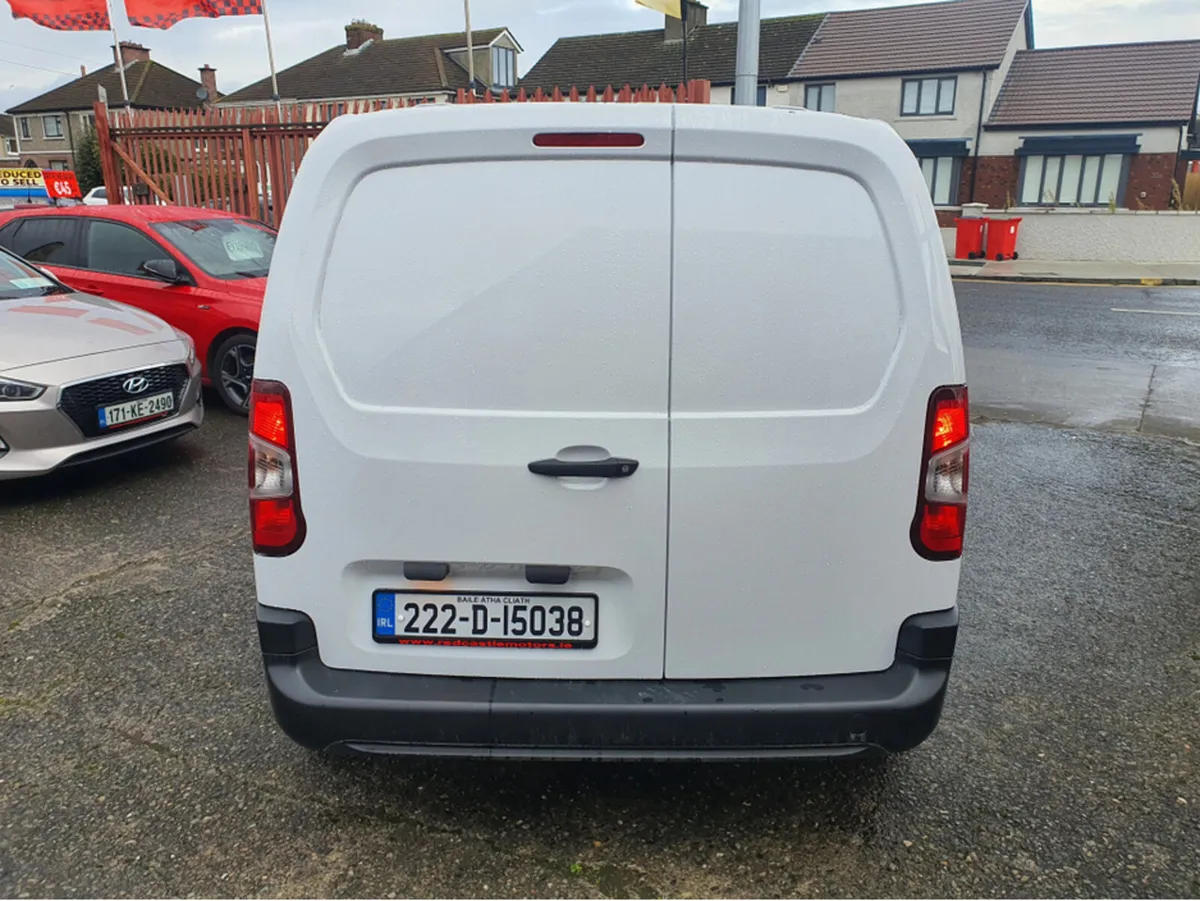 Peugeot Partner ACTIVE 1.5 BLUE HDI - Image 4