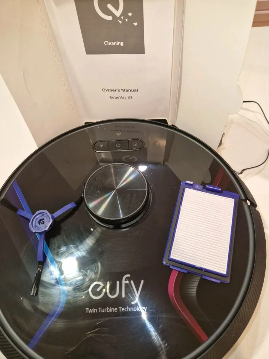 Robot hoover - Image 1