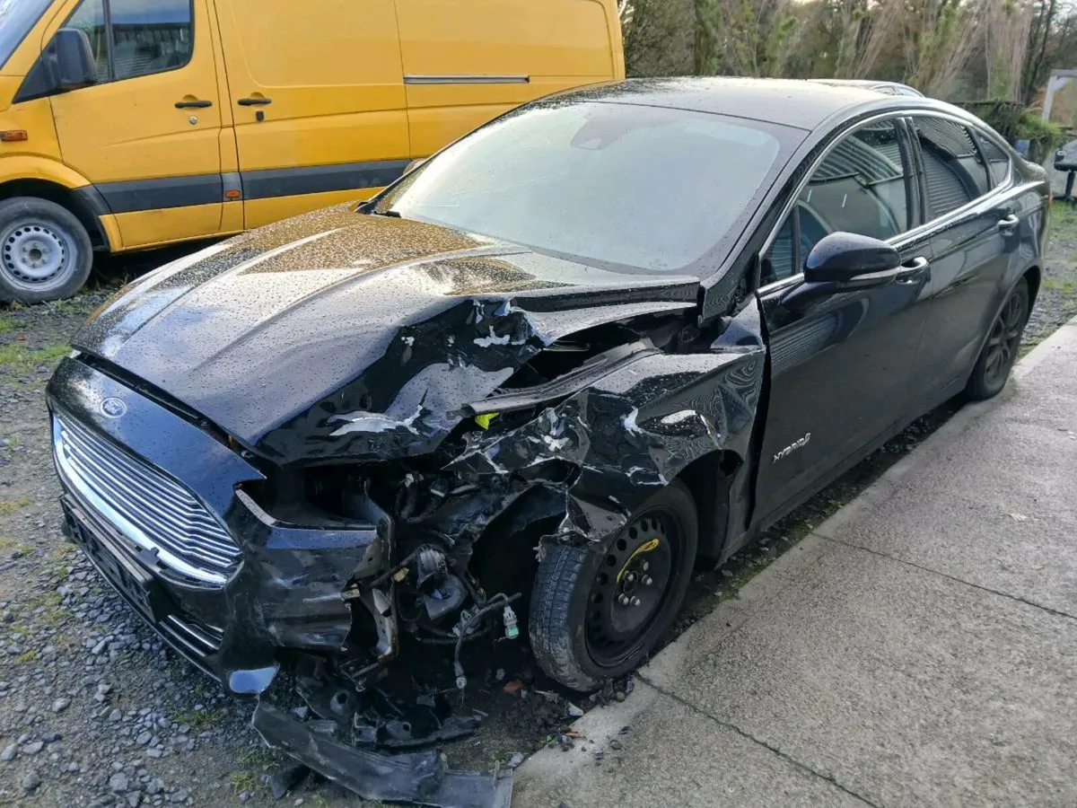 152 FORD MONDEO HYBRID AUTOMATIC - Image 4