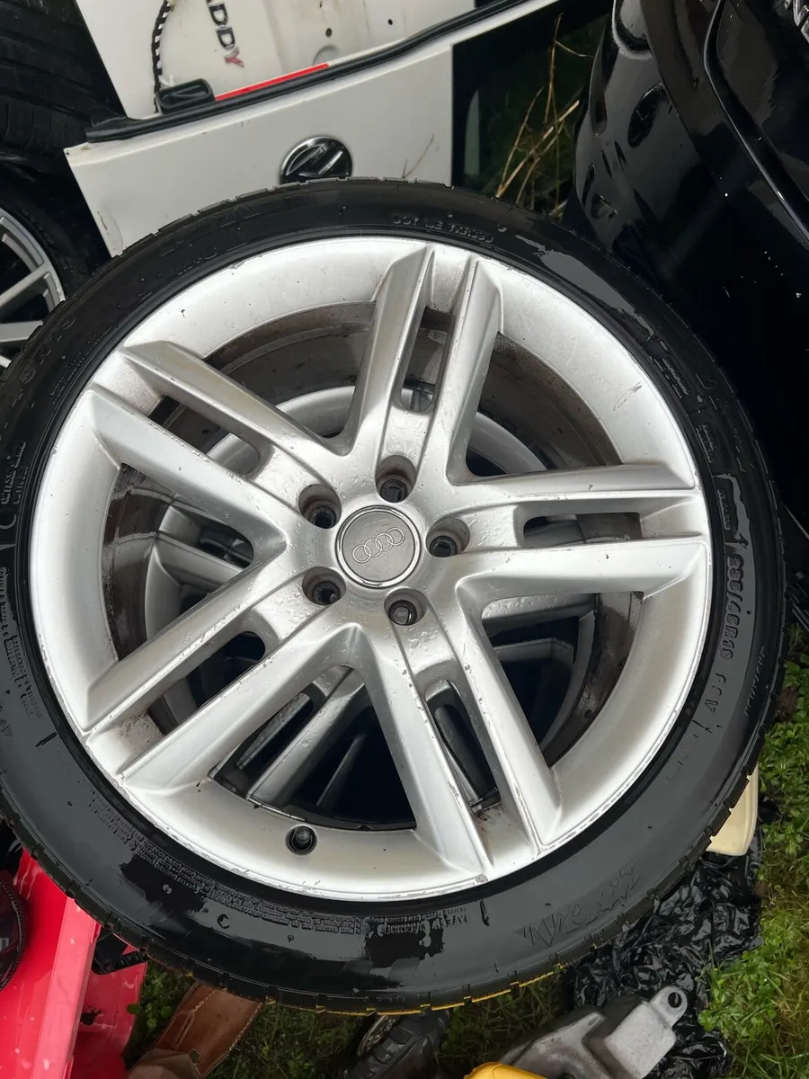 Audi A6 Quattro alloys with winter tyres 19 inch - Image 1
