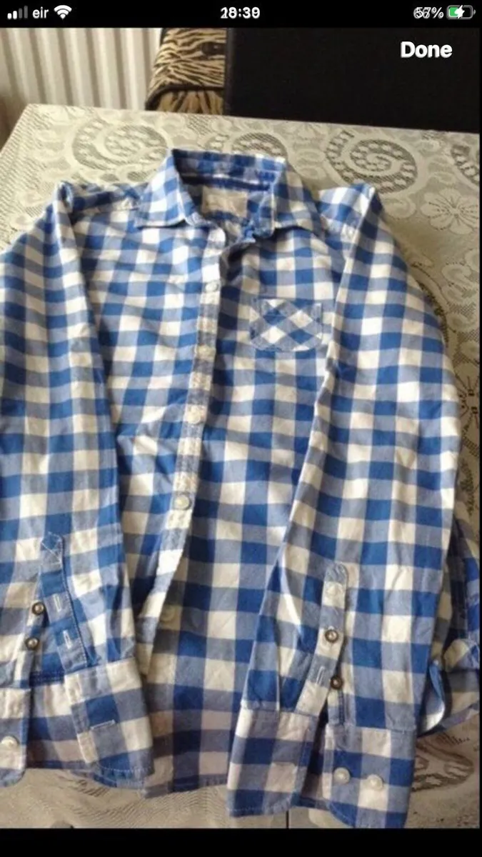 Ladies American eagle shirt size 8 €10 - Image 1