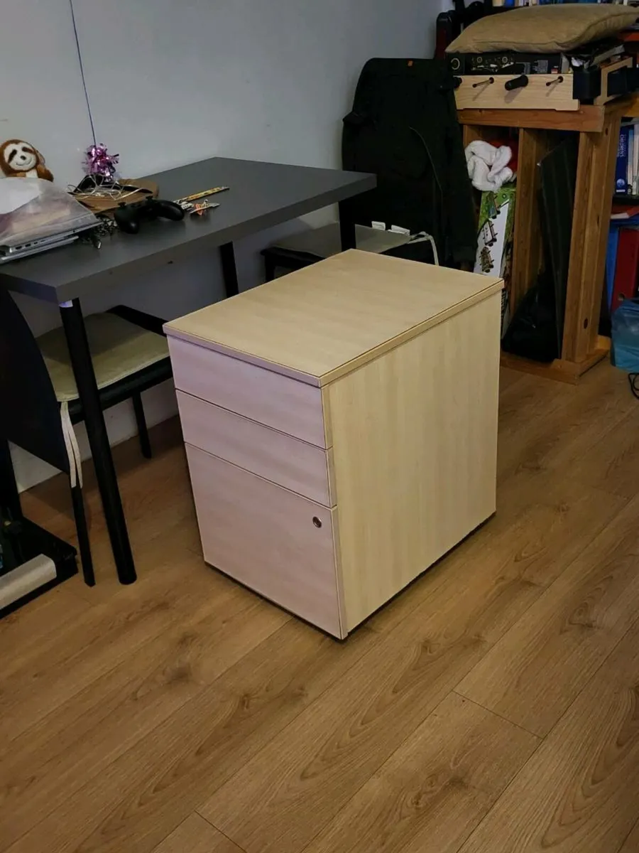 Chest of Drawers/Office Cabinet - Image 2