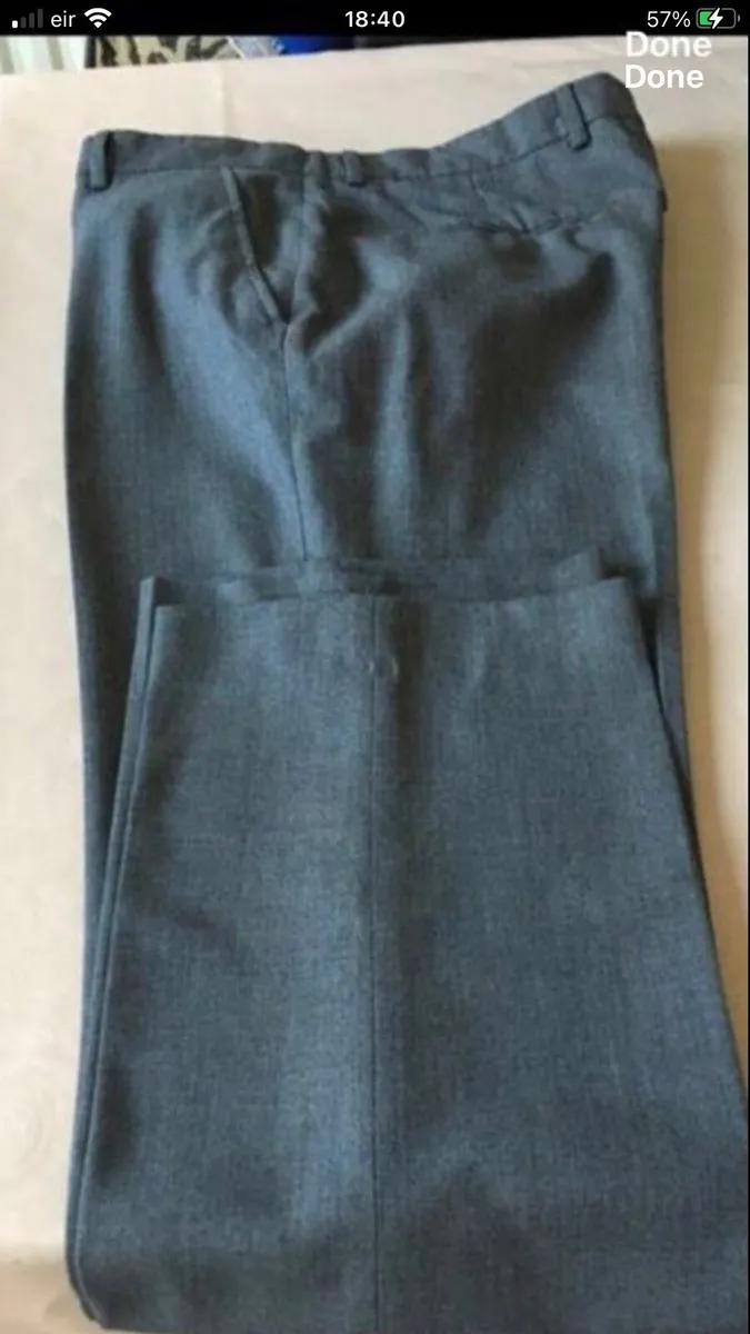 Mens trousers W32”x L32” €10 - Image 1