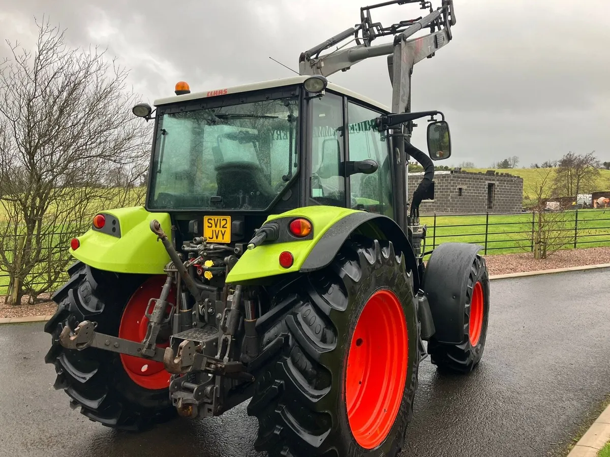 2012 CLAAS 4WD with LOADER - Image 3