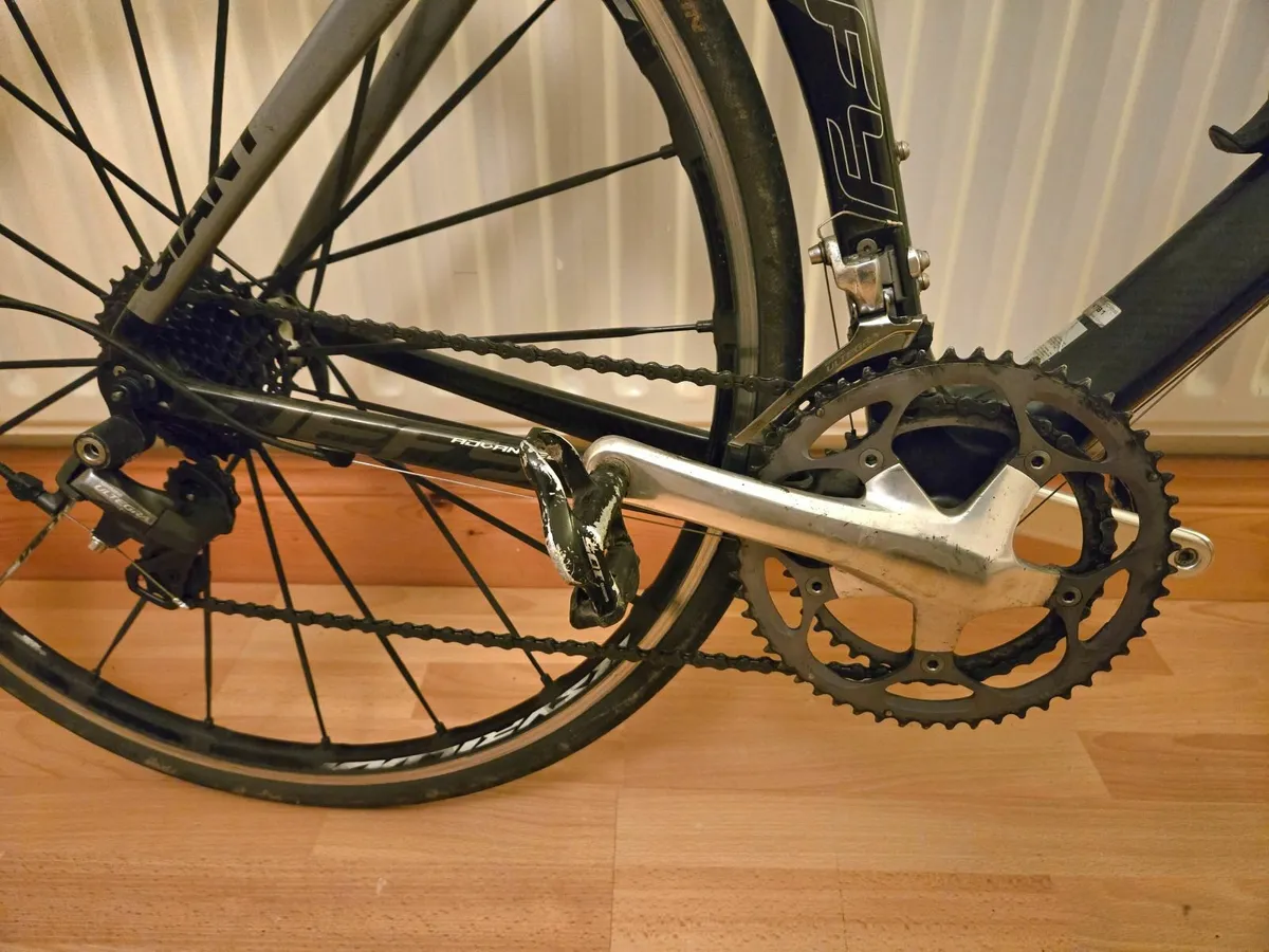 GIANT DEFY ADVANCE CARBON (M) W SPARE WHEELS - Image 3