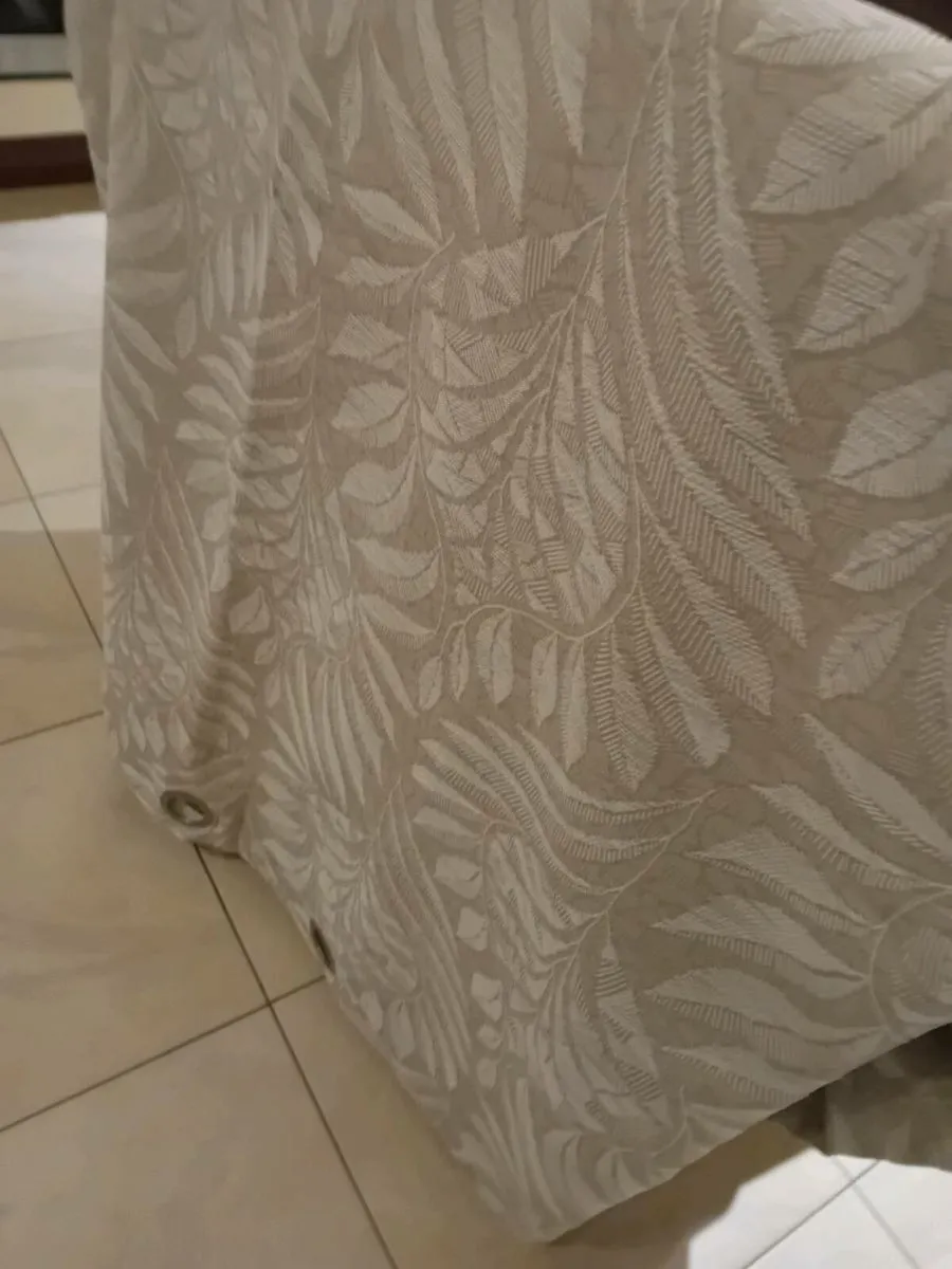 PAUL COSTELLO  CURTAINS NEW - Image 2