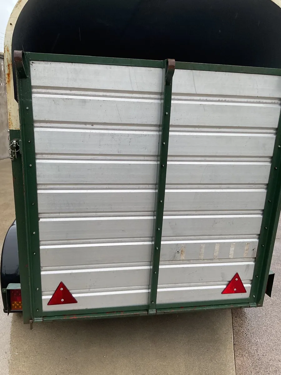 Hamilton trailer - Image 4