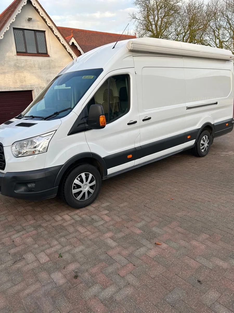 Race motorhome race truck - Image 1