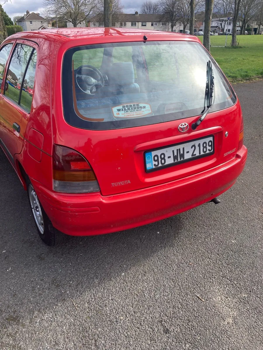 Toyota Starlet 1998 - Image 4
