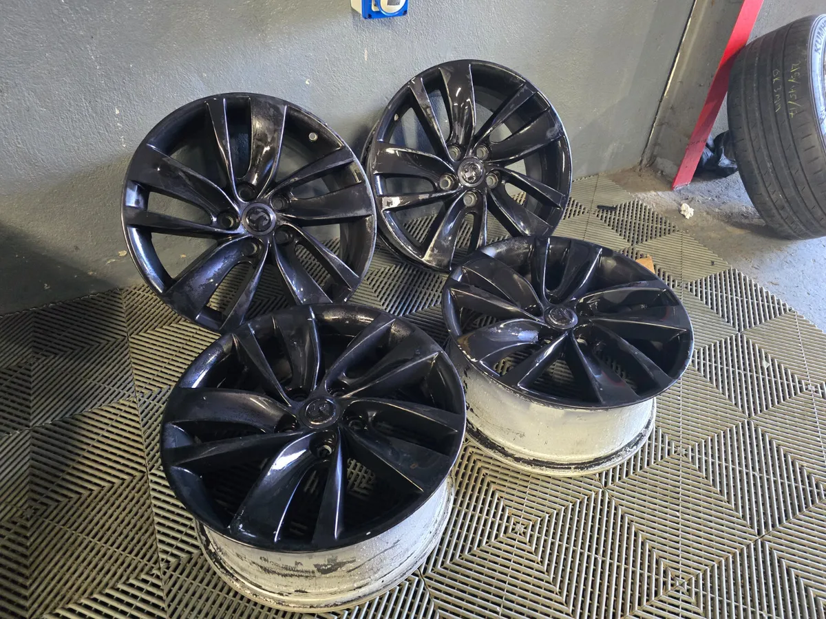 18" Vauxhall Insignia Sri Alloys - Image 3