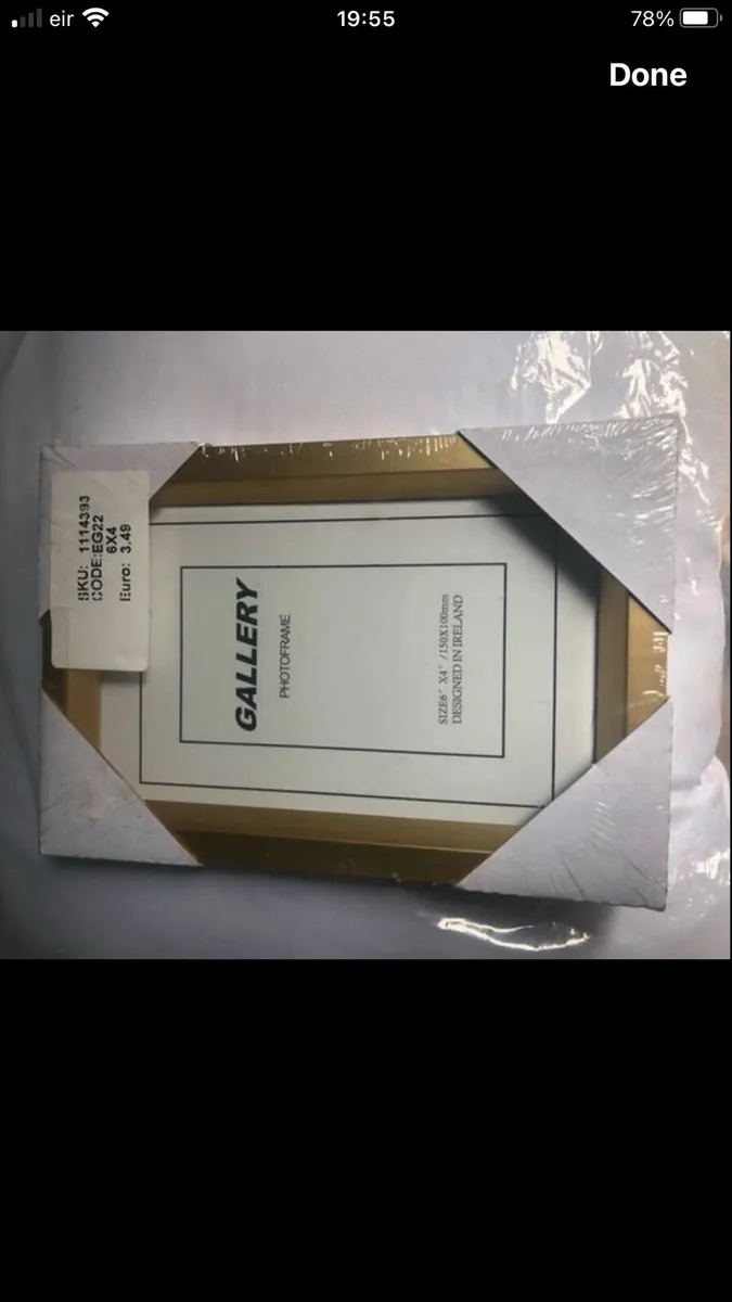 Mens photos frame 4”x 6” €2 - Image 1