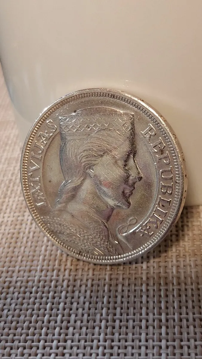 1931 Latvian 5 Lati Silver Coin KM#9