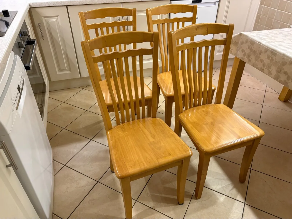 4 kitchen chairs - Image 4