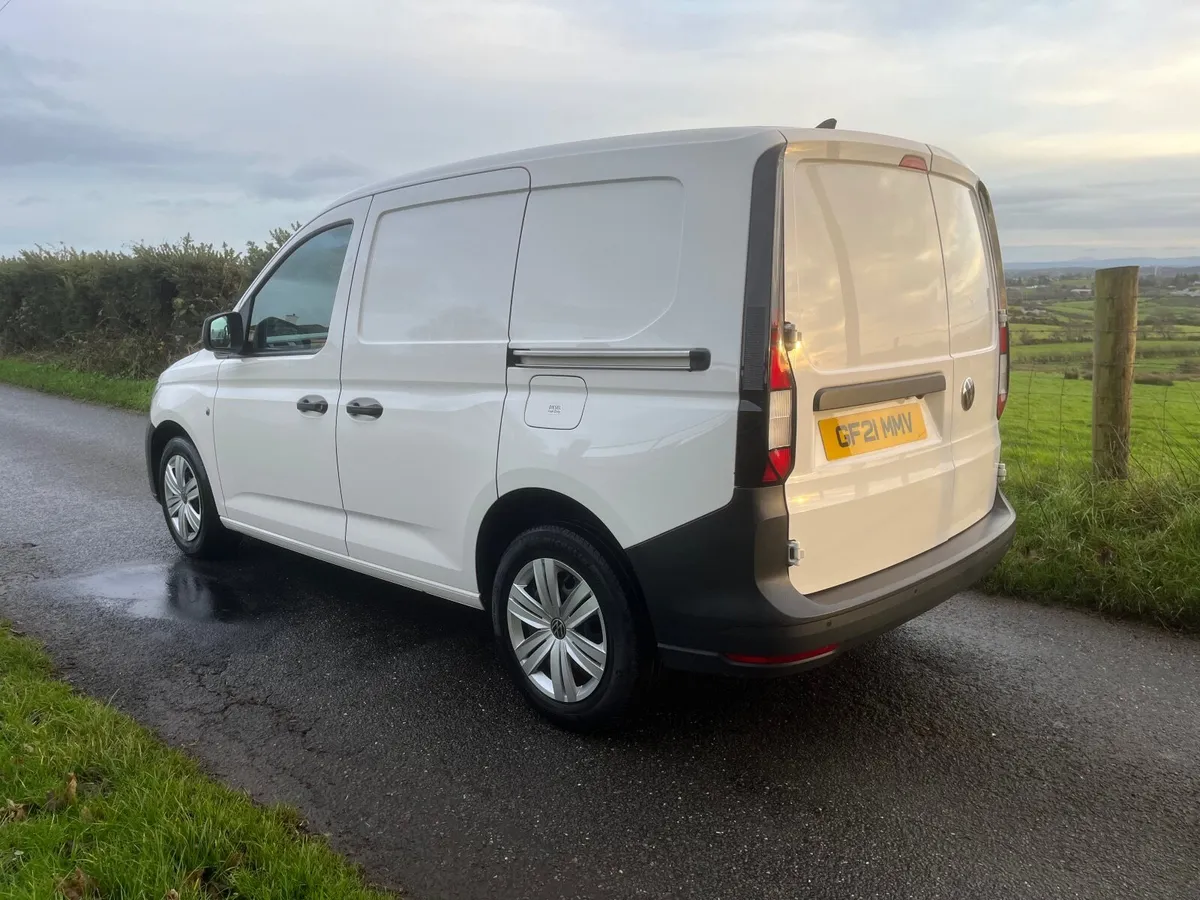 Volkswagen Caddy 2021 - Image 4