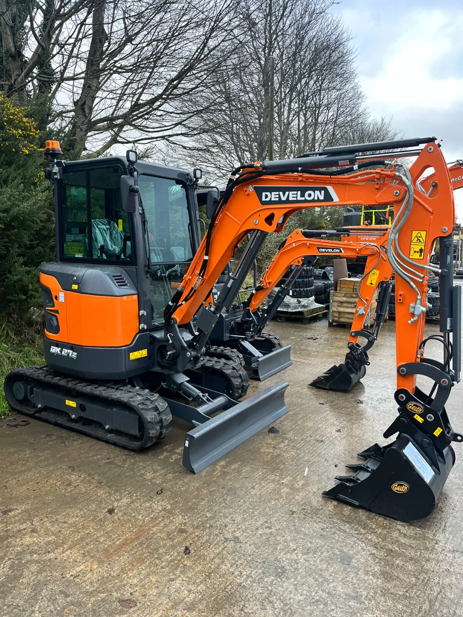 Develon Dx27Z-7 - Image 1