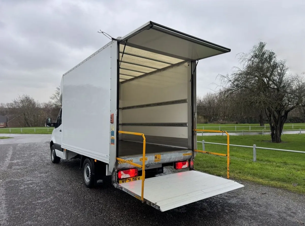 2021 Mercedes-Benz Sprinter Luton Box Van - Image 1
