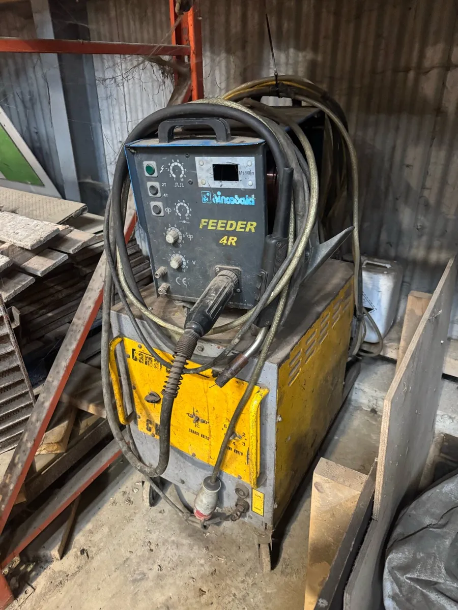 Welder - Image 1