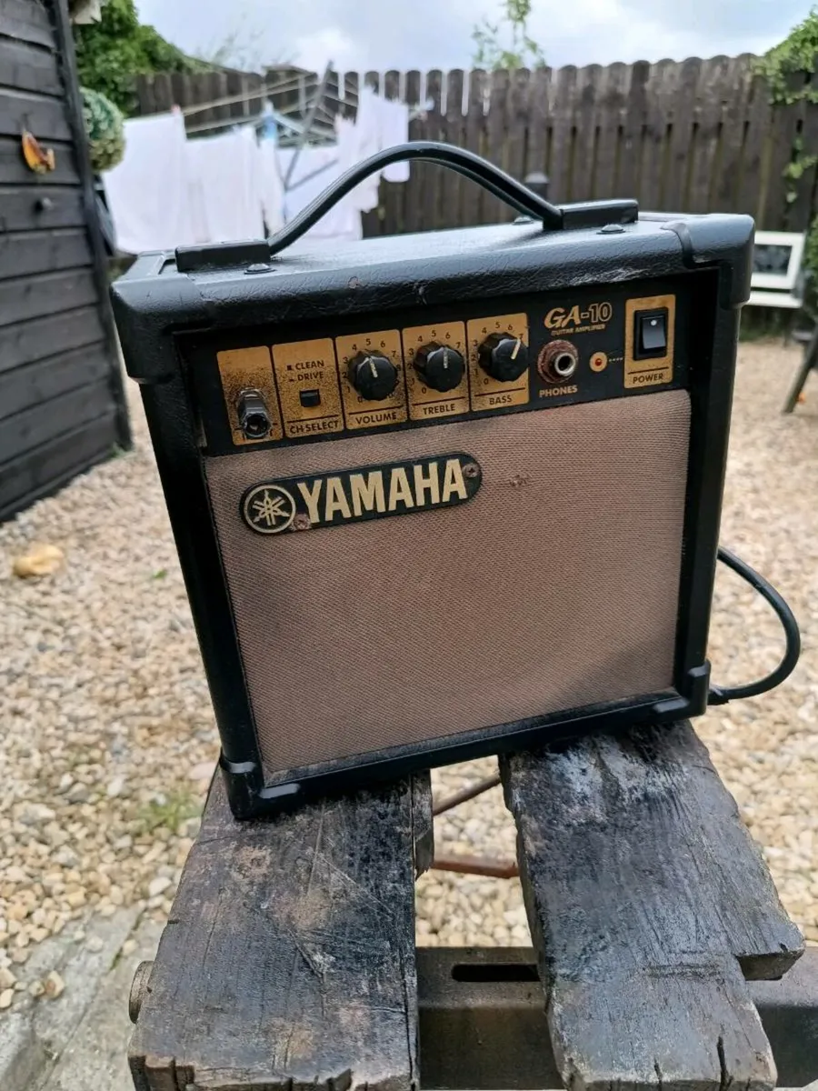 Vintage Yamaha Guitar Amplifier - Image 1