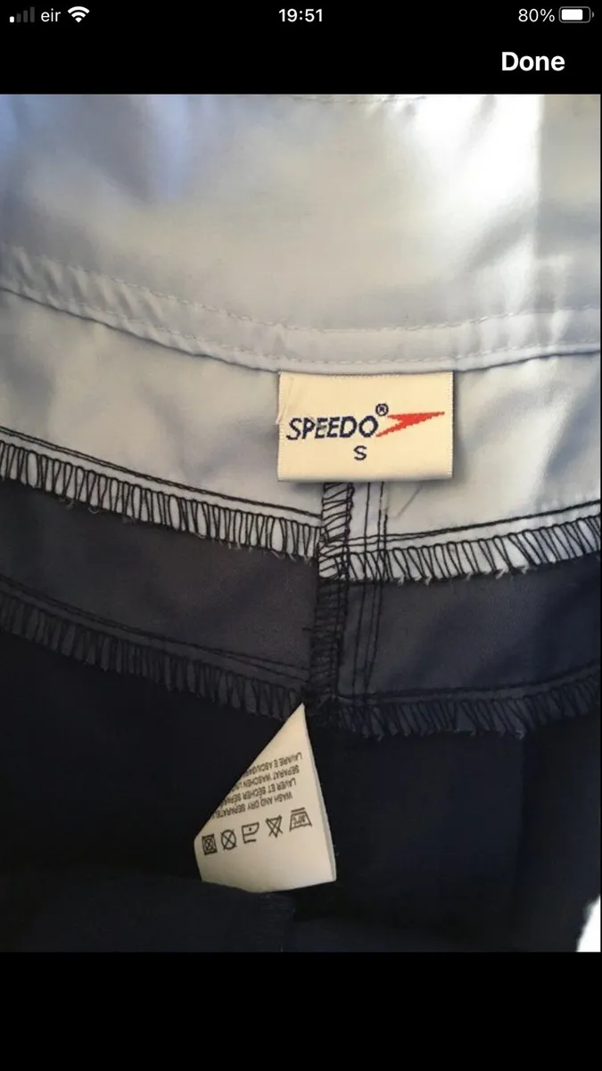 Ladies  speedo shirts size S €8 - Image 4