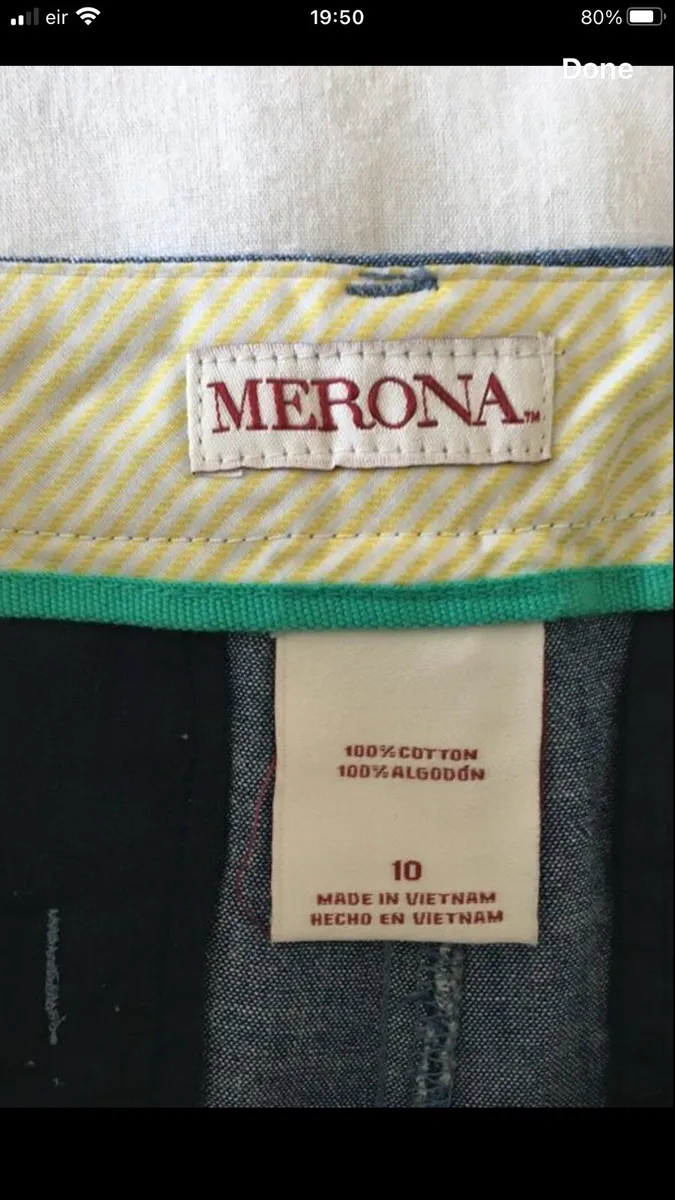 Ladies shorts size 10 €8 - Image 3