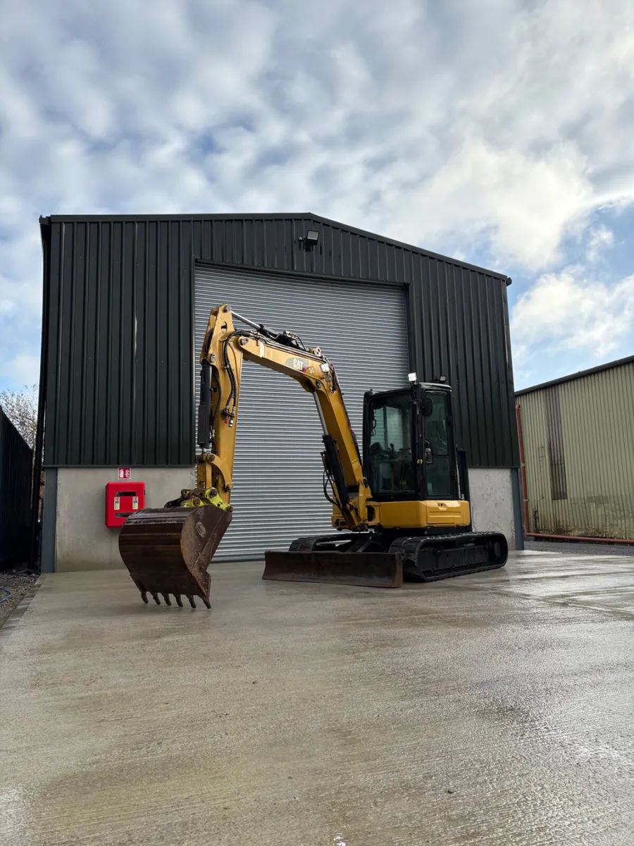 2015 CAT 305E - Image 2