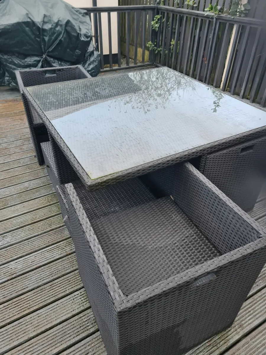 Patio furniture - Image 2